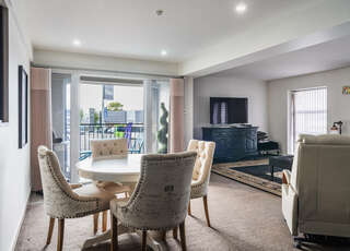 Manor Place Apartment